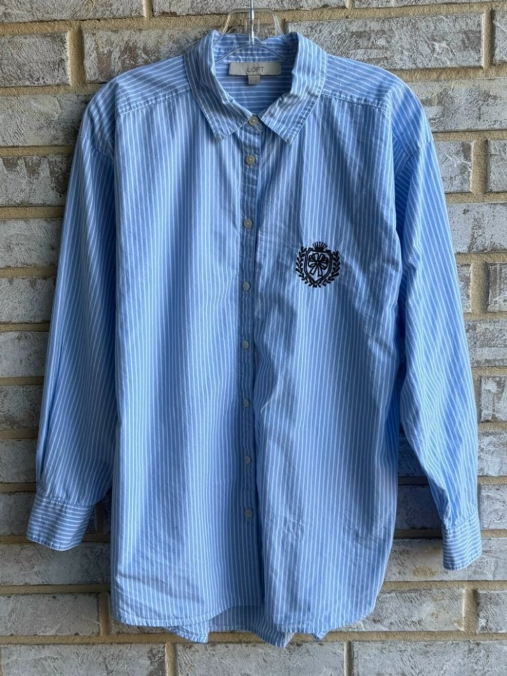 LOFT Blue/White Striped Long Sleeve 100% Cotton Button Up Shirt Women's Size M